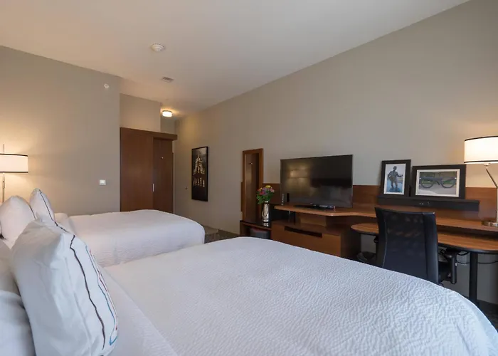 Fairfield Inn & Suites By Marriott Lubbock Southwest